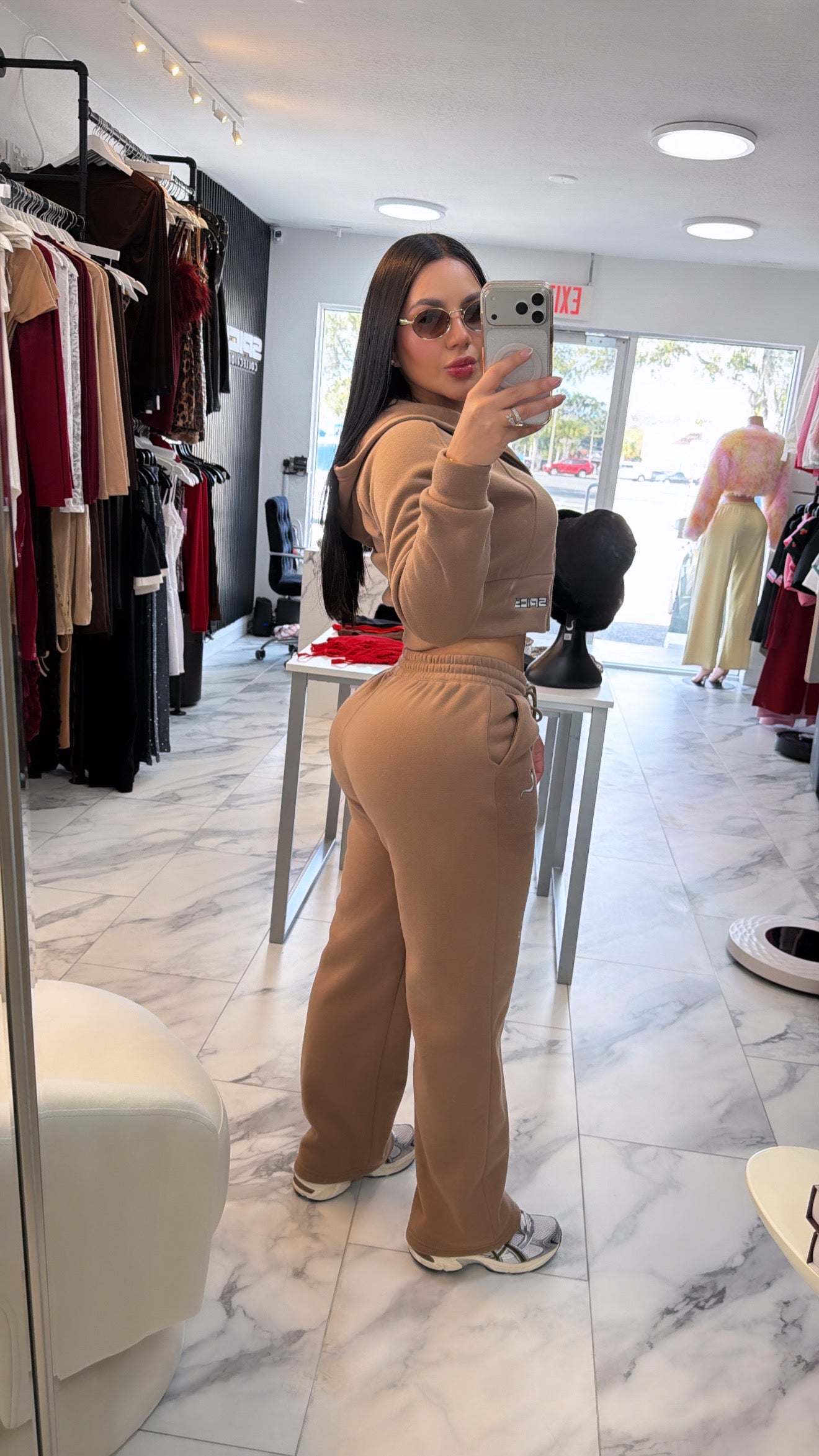 Basic hoodie beige spicy