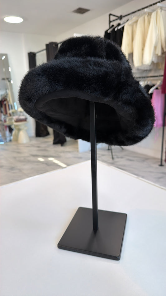 Reversible Blowler hat